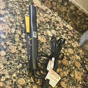 GVP 1 inch Flat Iron
